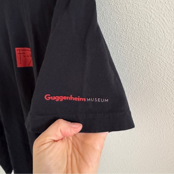 Frank Lloyd Wright Guggenheim Museum T Shirt - Picture 3 of 6